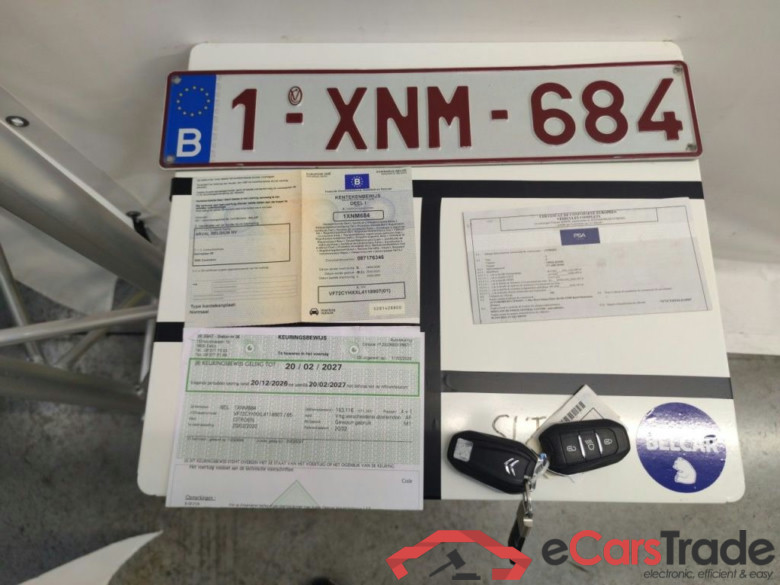 Citroën C3 Aircross 1.5 BlueHDi 120 S&S EAT6 Shine 5d #4
