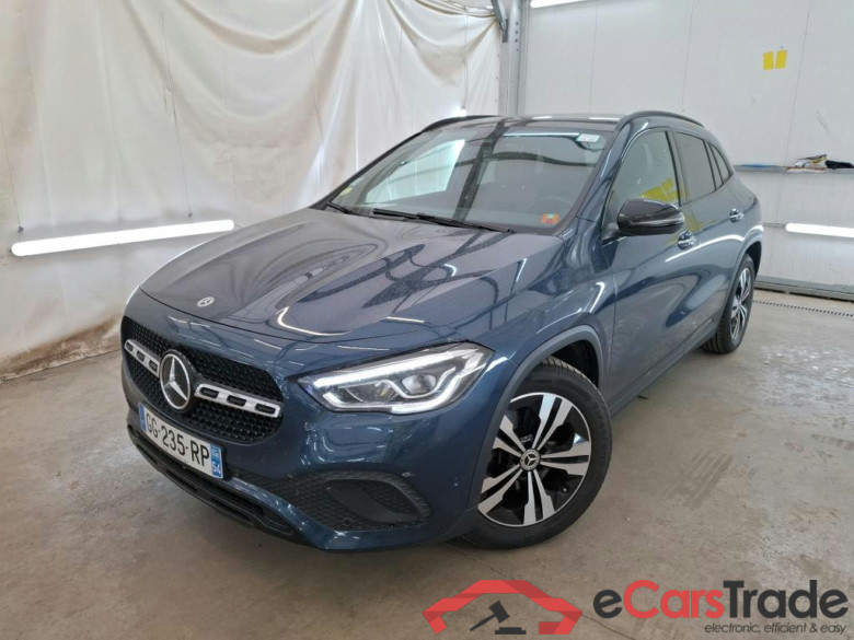 MERCEDES-BENZ GLA / 2020 / 5P / SUV 2.0 GLA 200 D BUSINESS LINE DCT