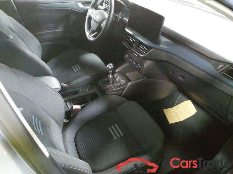 FORD Focus Focus Active 1.0 Ecoboost 125CV MHEV 6 Velocidades Manual (Winterpack) #3
