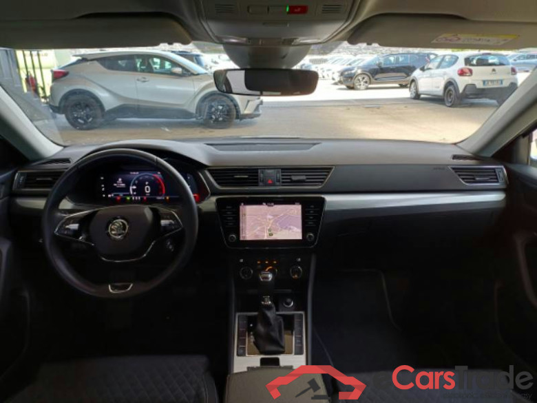 SKODA SUPERB WAGON / 2019 / 5P / STATION WAGON 2.0 TDI EVO 110KW EXECUTIVE DSG #3