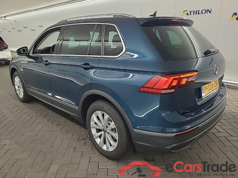 VOLKSWAGEN Tiguan 1.5 TSI 110kW DSG Life 5D #4