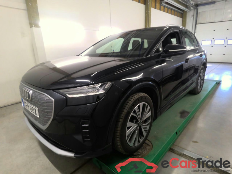 Q4 e-tron 45 Proline 4WD