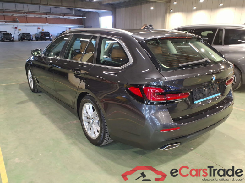 BMW 5 SERIES TOURING 2.0 520D 120KW TOURING AUTO #2