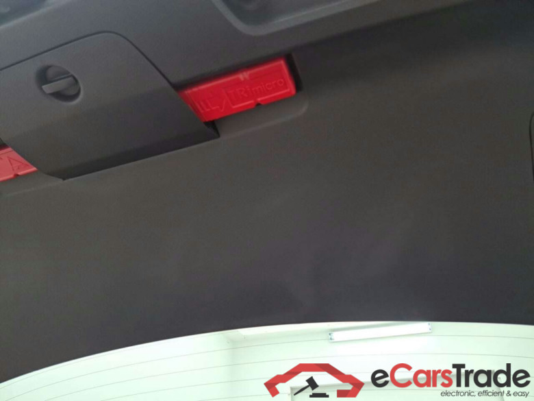 VOLKSWAGEN PASSAT VARIANT 2.0 TDI SCR DSG7 STYLE #5