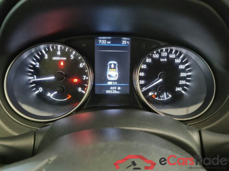 NISSAN QASHQAI / 2017 / 5P / CROSSOVER 1.3 DIG-T 140 BUSINESS #4