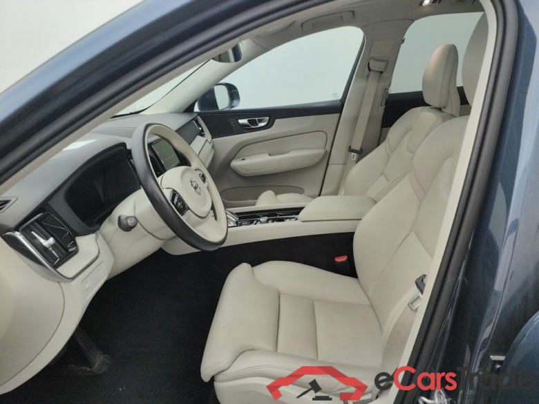 VOLVO XC60 DIESEL MILD HYBRID - 2.0 B4 197 AWD Inscription Geatronic 5d #3