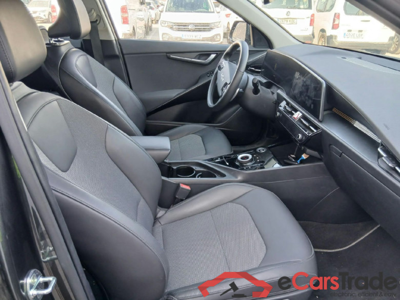 KIA Niro / 2022 / 5P / crossover 1.6 GDi HEV 104kW (141CV) Drive #6