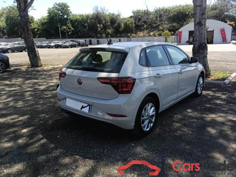 VOLKSWAGEN POLO / 2021 / 5P / BERLINA 1.0 TSI STYLE #2