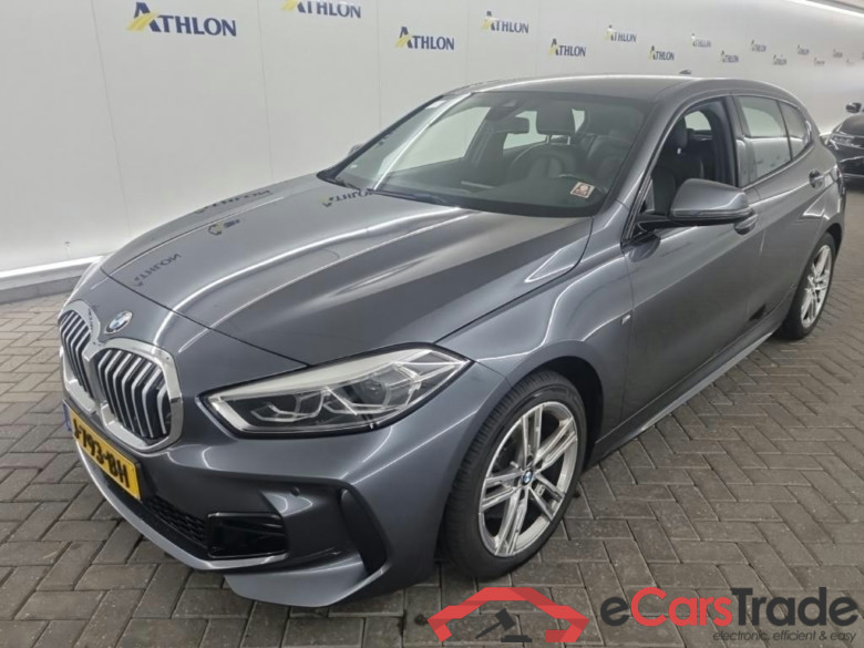 BMW 1-serie 118iA Corporate Executive 5D 103kW #1