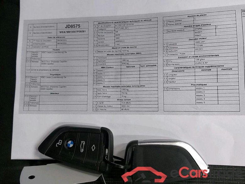 BMW - BMW 1 HATCH 118dA 150PK Pack Business & Parking Assistant #4