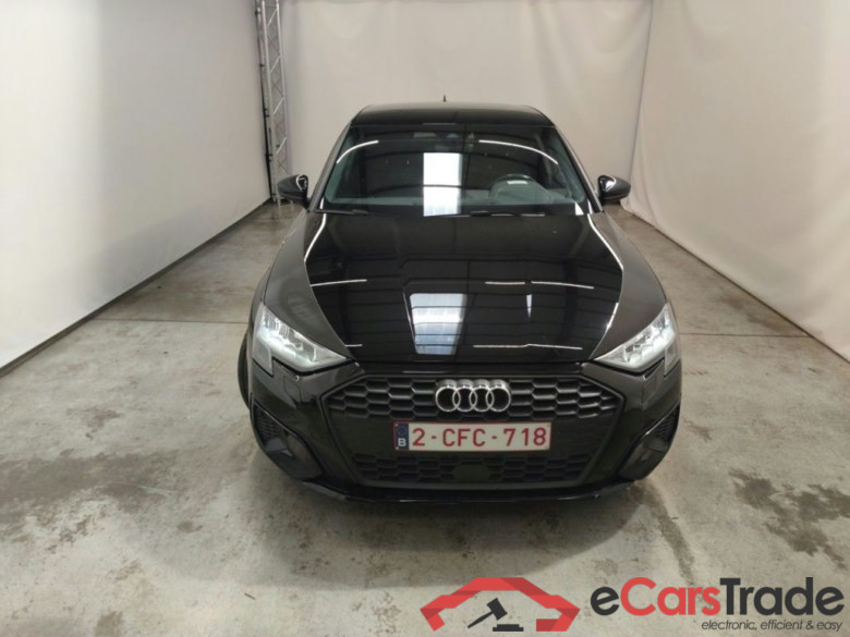 Audi A3 Sportback 2.0 30 TDi 85kW S tronic Attraction B.E. 5d #5