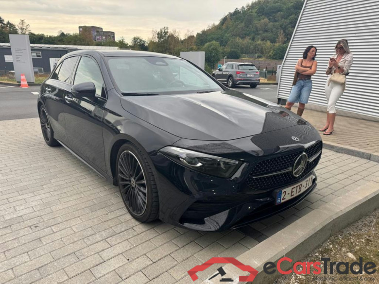 MERCEDES-BENZ A 180 d AMG Line #2