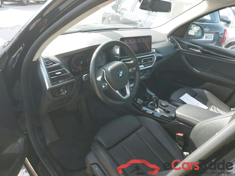 BMW X3 / 2021 / 5P / todoterreno sDrive18d xLine #3