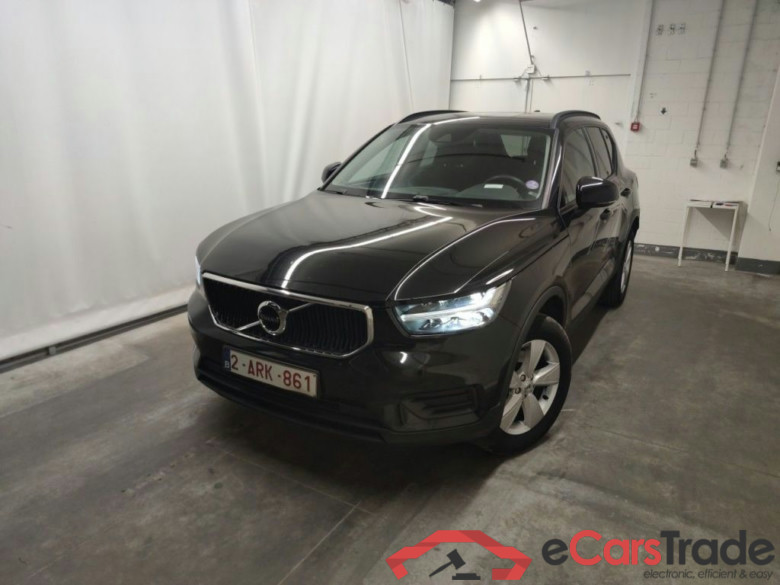 Volvo XC40 T2 Geartronic Momentum Core 5d