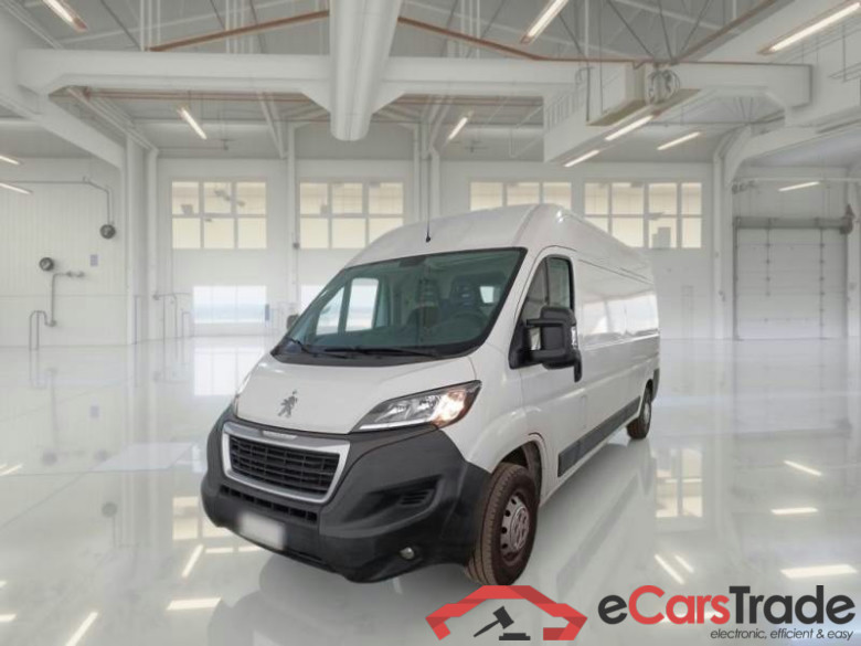 PEUGEOT BOXER / 2014 / 4P / FURGONE 333 L3H2 2.0 BLUEHDI 130CV #1