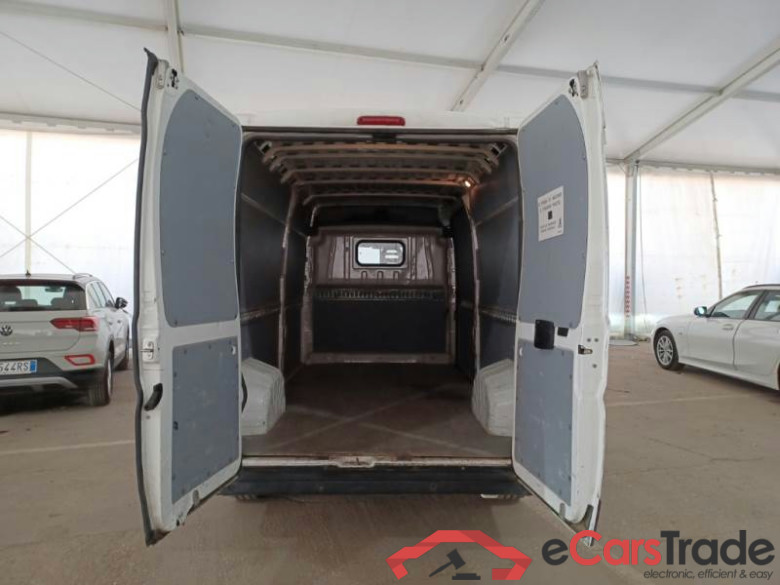 PEUGEOT BOXER / 2014 / 4P / FURGONE 333 L3H2 2.0 BLUEHDI 130CV #5