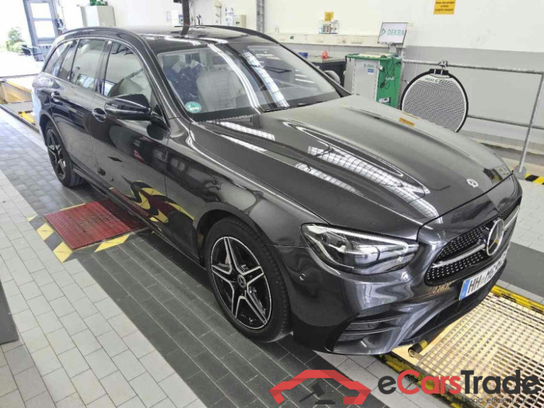 Mercedes-Benz E T-Modell (BM 213)(06.2016->) DE - Kb5 E 300 de EU6d, AMG Line, (Facelift) 2020 - 2023 #2