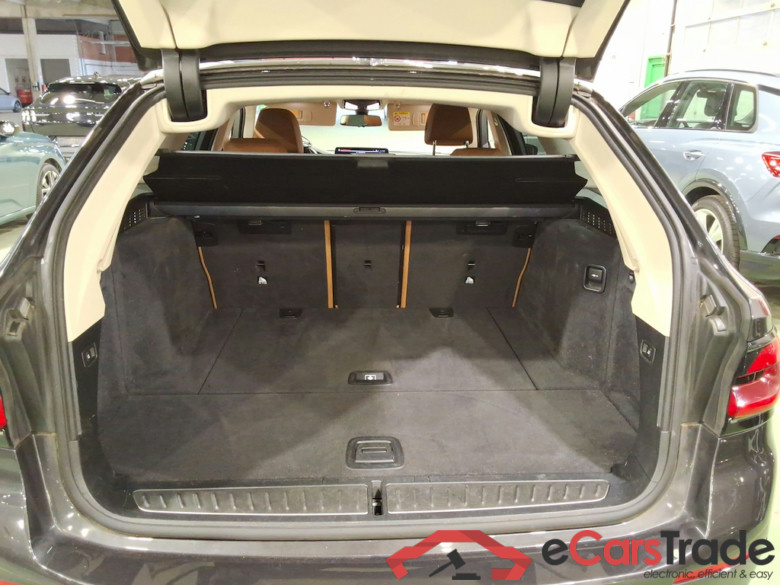 BMW 5 TOURING - 2020 520iA MHEV #3