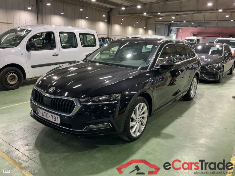 SKODA OCTAVIA COMBI 1.4 TSI PHEV 150KW DSG CLEVER