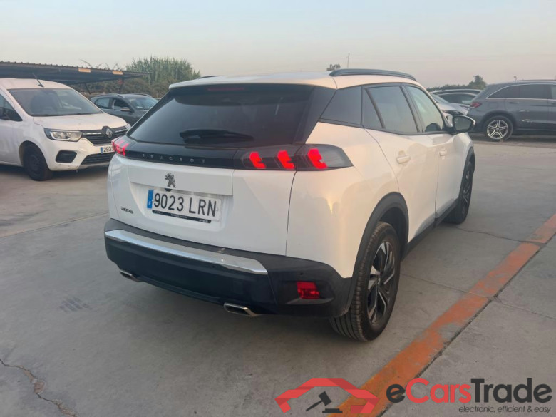 PEUGEOT 2008 / 2019 / 5P / todoterreno Allure Pack Puretech 130 S&S EAT8 (AC) #2