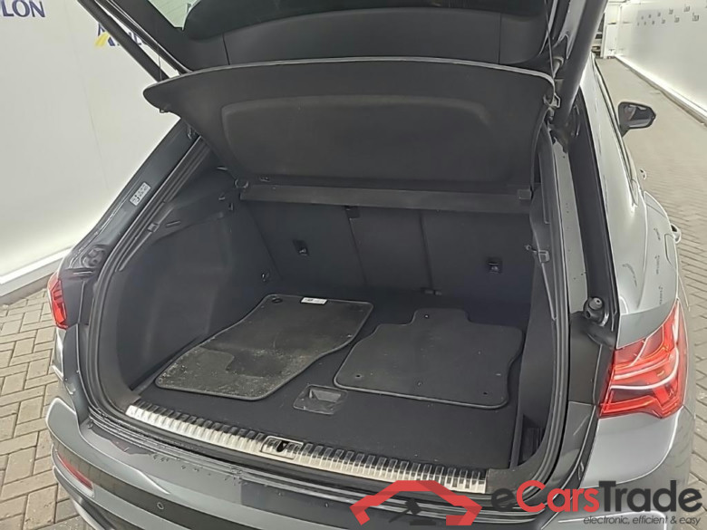 AUDI Q3 40 TDI quattro S tronic S edition 5D 140kW #5