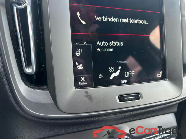 VOLVO XC40 1.5 T2 Momentum Core Geartronic #5