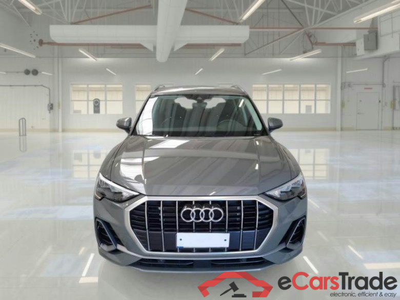 AUDI Q3 / 2018 / 5P / SUV 45 TFSI E S TRONIC S LINE EDITION #6