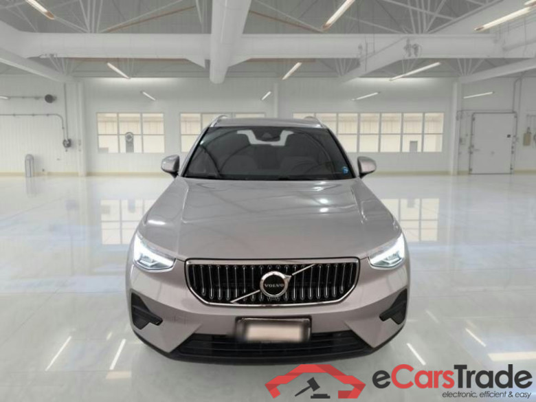 VOLVO XC40 / 2021 / 5P / SUV T4 RECHARGE PLUG-IN AUTO CORE #6