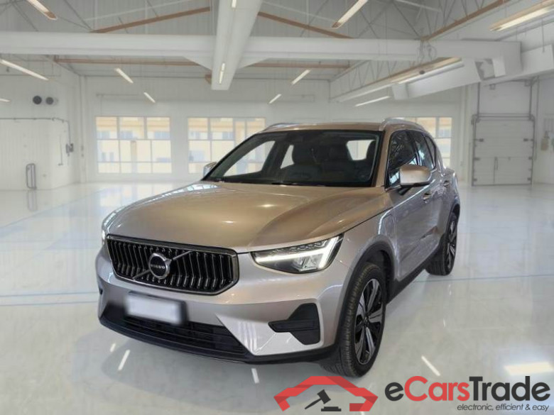 VOLVO XC40 / 2021 / 5P / SUV T5 RECHARGE PLUG-IN AUTO PLUS BRIGHT