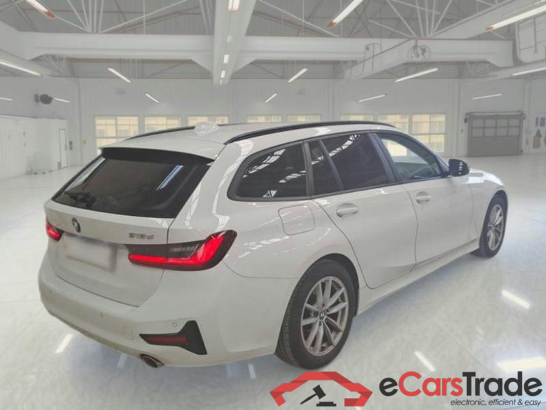 BMW SERIE 3 / 2018 / 5P / STATION WAGON 318D 48V BUSINESS ADVANTAGE TOURING AUTO #2