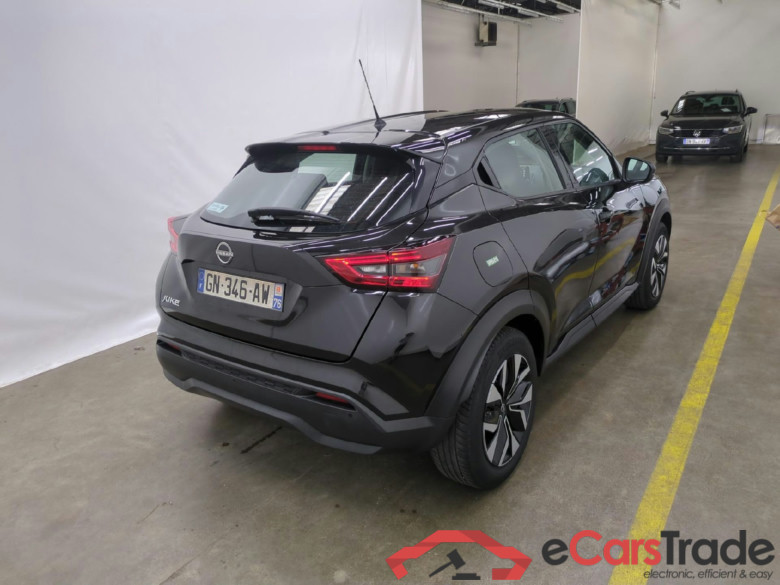 NISSAN Juke / 2019 / 5P / Crossover DIG-T 114 DCT Business Edition #3