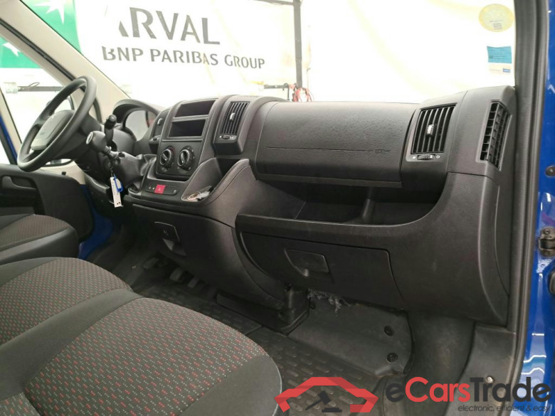 PEUGEOT Boxer / 2014 / 4P / Combi 2.2 BLUEHDI 120 S&S 330 L1H1 ACCESS #5