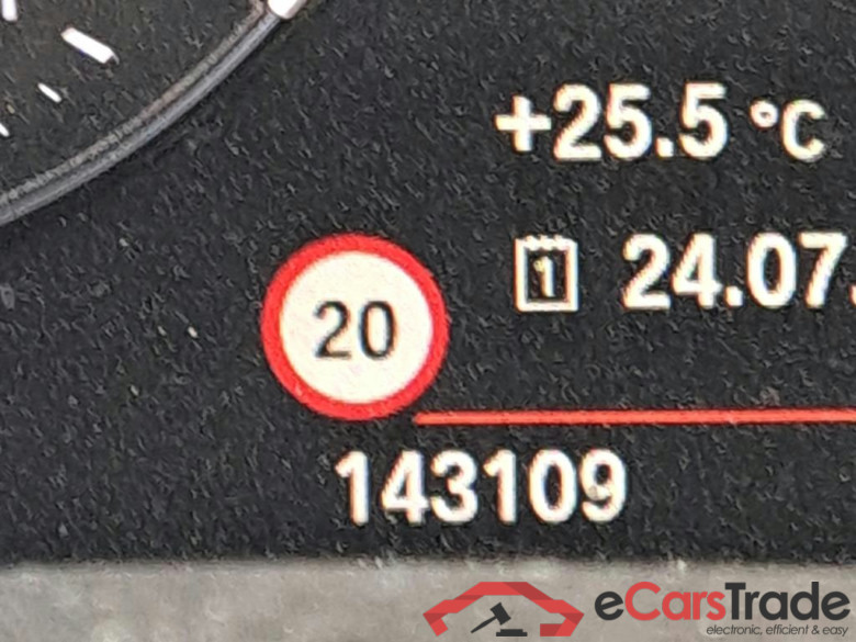 BMW X1 / 2019 / 5P / todoterreno sDrive20dA #5
