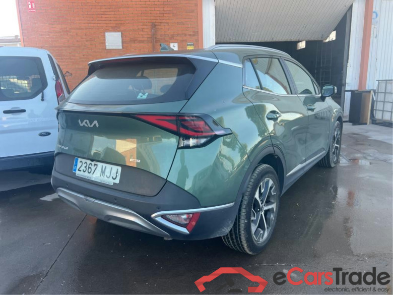 KIA Sportage / 2022 / 5P / todoterreno 1.6 T-GDi HEV 171kW (230CV) Drive 4X2 #2