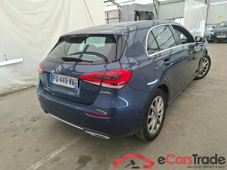 MERCEDES-BENZ Classe A Compact / 2018 / 5P / Berline A 250 e Progressive Line 8G-DCT #4