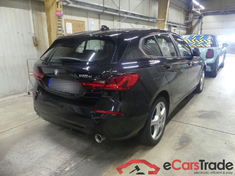 Baureihe 1 Lim. 120 d Advantage 2.0 140KW AT8 E6d #2