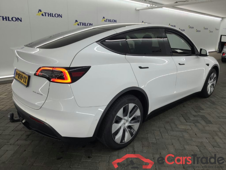 Tesla Model Y Long Range Dual Motor AWD 5D 378kW #3