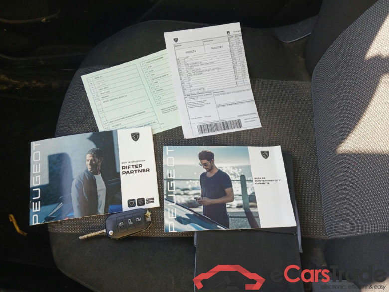 PEUGEOT Rifter / 2018 / 5P / combi Active Pack Standard BlueHDi 73kW (IND) #5