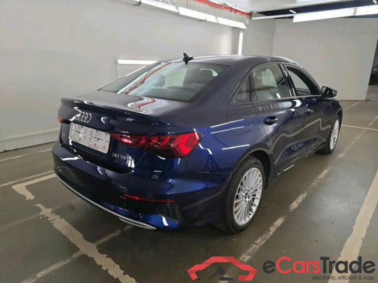 Audi A3 BERLINE A3 Berline 1.0 TFSi 30 S tronic Adv. Bus. Ed. (Mild Hybrid) 81kW/110pk  4D/P Auto-7 #4