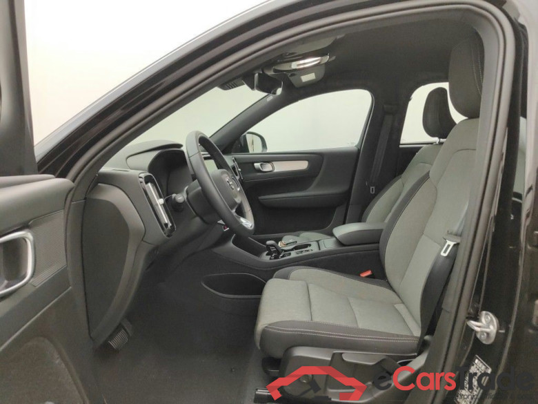 Volvo XC40 B3 Core DCT 5d #3