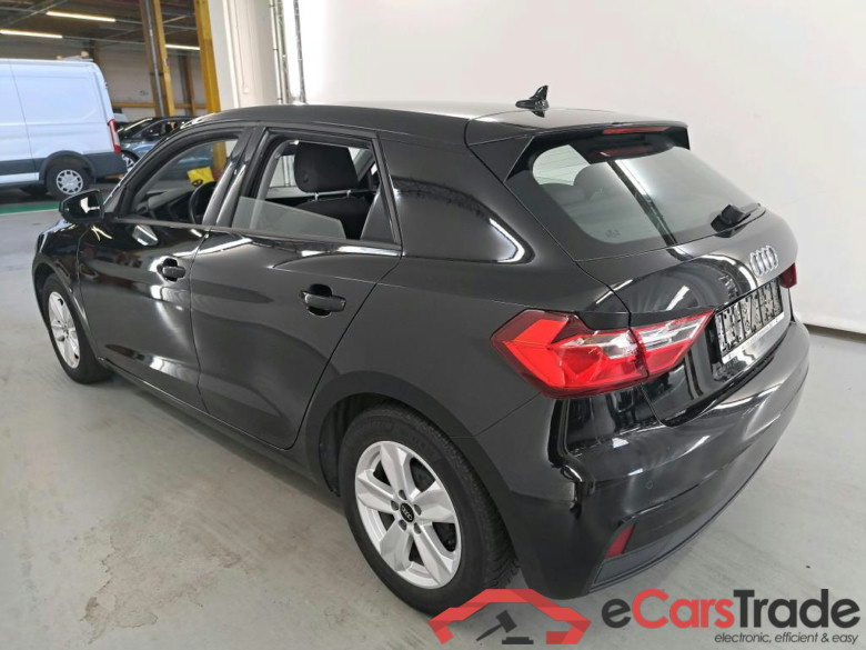 AUDI A1 SPORTBACK 1.0 25 TFSI ATTRACTION #2