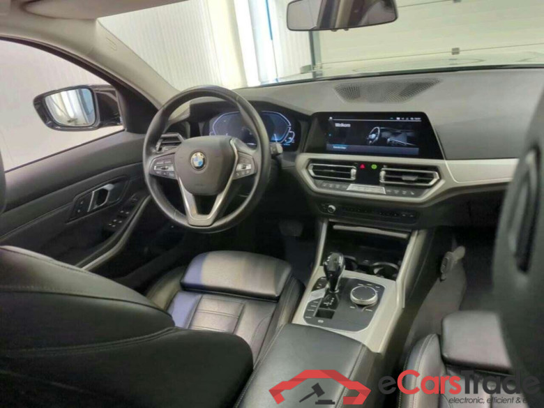 BMW 3-serie Touring 320e Bns Ed.P #3