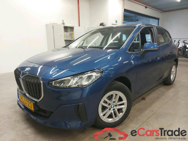 BMW - BMW 2 ACTIVE TOURER 218iA 136PK With Climatic & Navigation & Cruise Control & PDC Front & Rear  * PETROL * #1