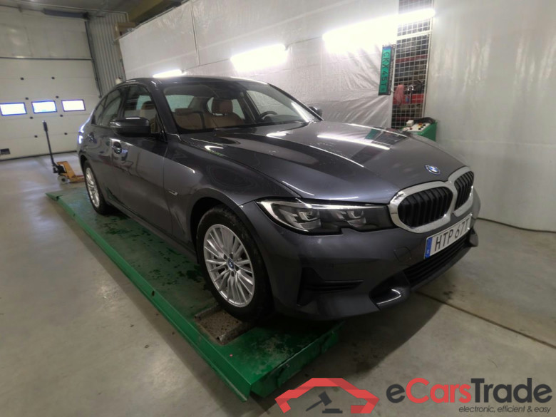 330e xDrive Connected Aut #2