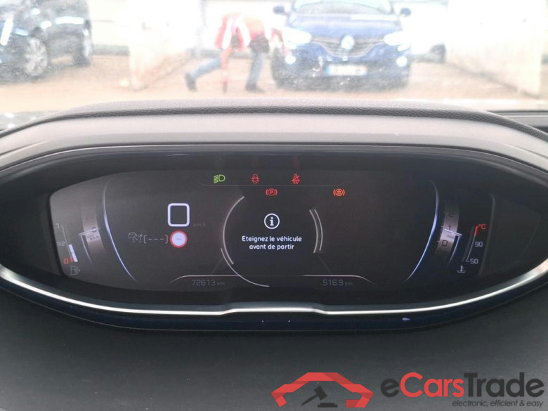 PEUGEOT 5008 / 2020 / 5P / SUV PureTech 130 S&S GT #6