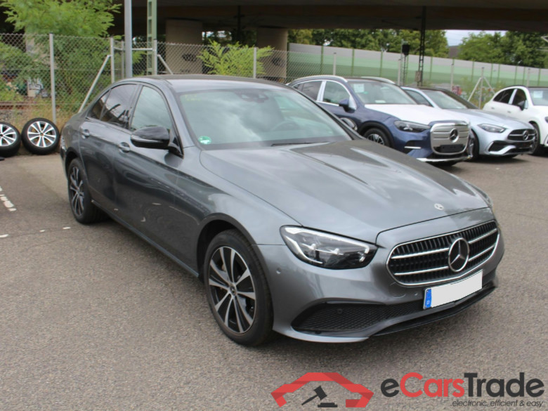 E -Klasse Lim. E 300 de 4Matic (213.011)Avantgarde 2.0 225KW AT9 E6d