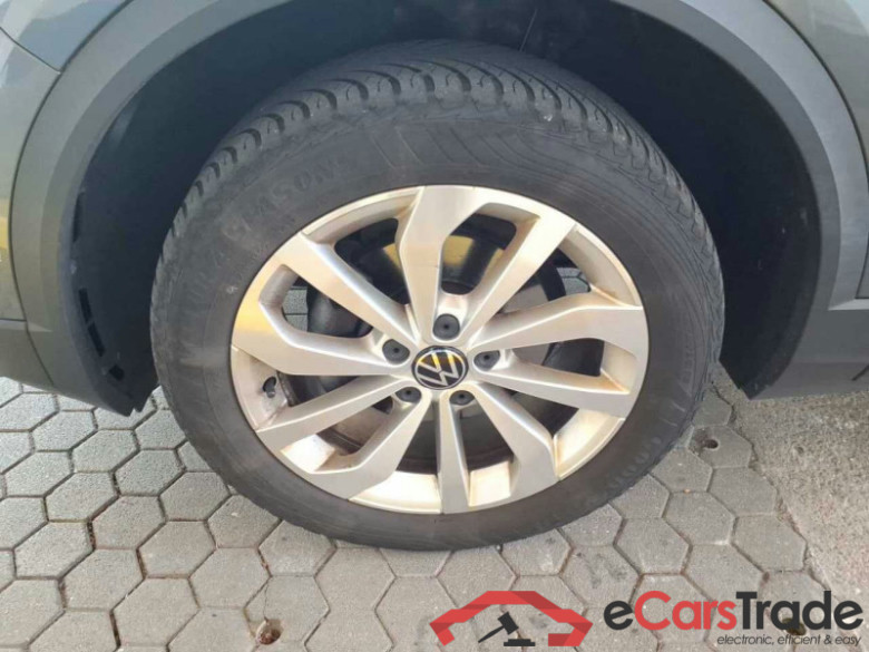 Volkswagen T-Roc (D11)(12.2021->2025) DE - SUV5 1.5 TSI EU6d, Style, (Facelift) 2022 - 2024 #2