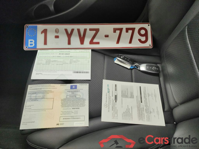 Mercedes-Benz GLC GLC 300 de 4MATIC 5d #4