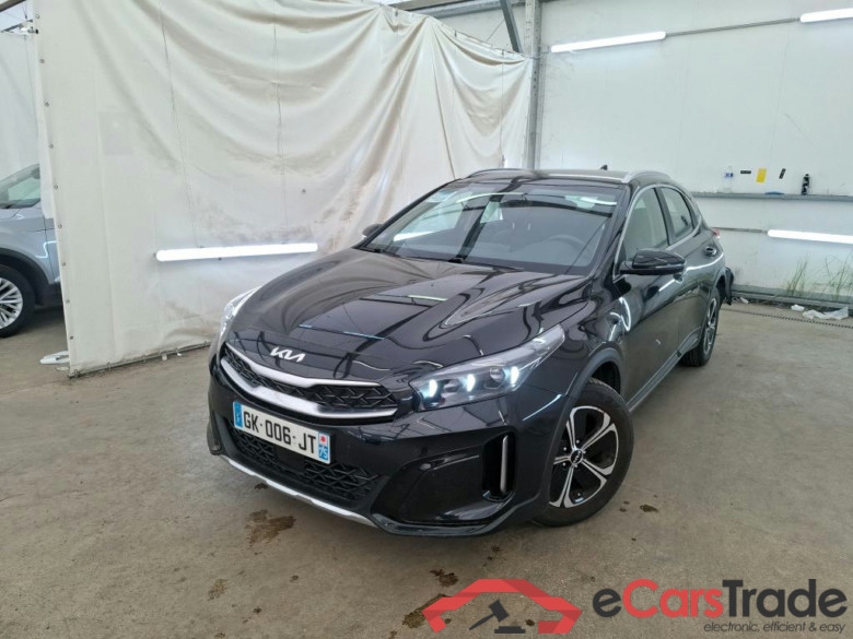 KIA XCeed / 2022 / 5P / Crossover 1.6 GDI PHEV ACTIVE BUS DCT6