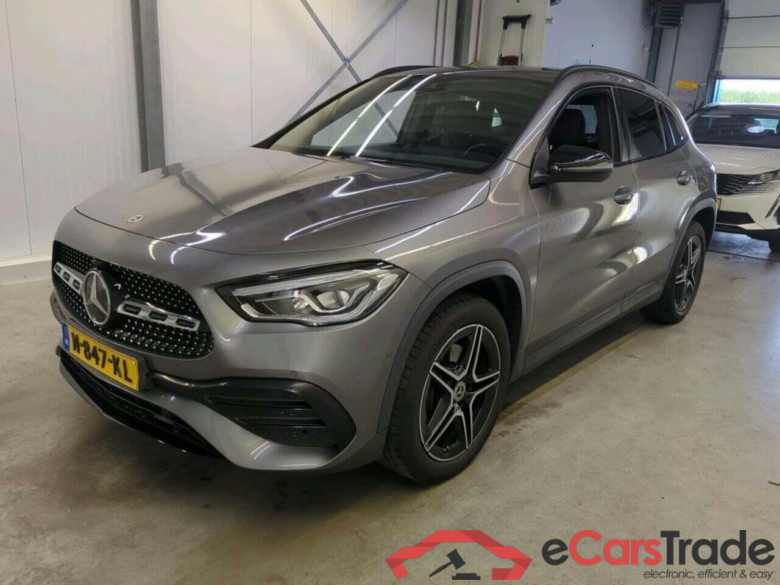 MERCEDES-BENZ GLA-klasse 250 e BnsSol AMG Ltd #1